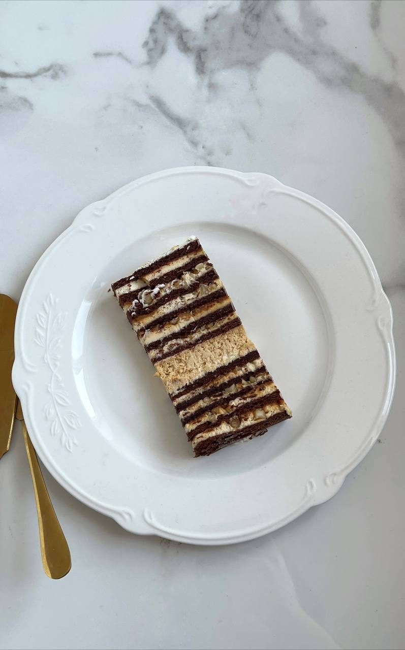 Шоколадний Медівник з карамельним Чізкейком