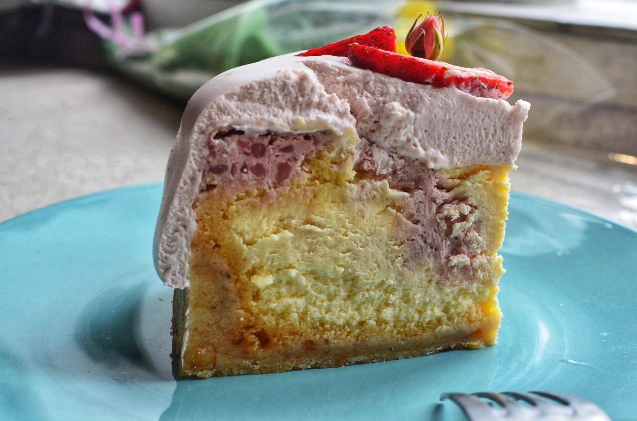 Малина Миндаль